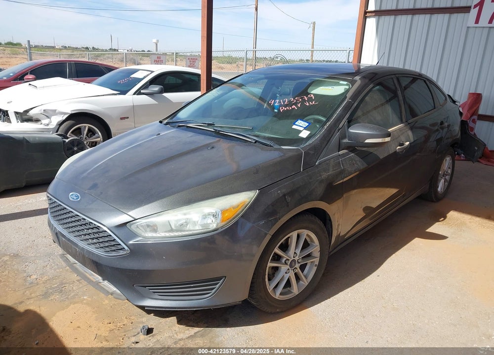 2015 FORD FOCUS SE VIN: 1FADP3F27FL374531
