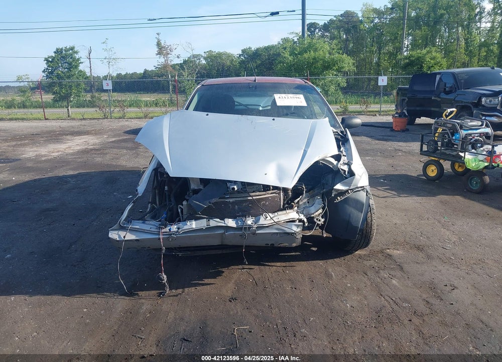 2001 FORD FOCUS ZX3 VIN: 3FAFP313X1R117916