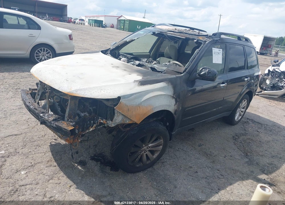 2011 SUBARU FORESTER 2.5X PREMIUM VIN: JF2SHADC6BH726057