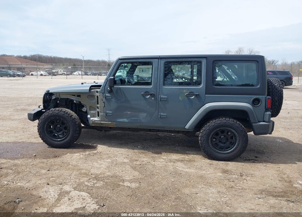 2014 JEEP WRANGLER UNLIMITED VIN: 1C4BJWDG3EL244523