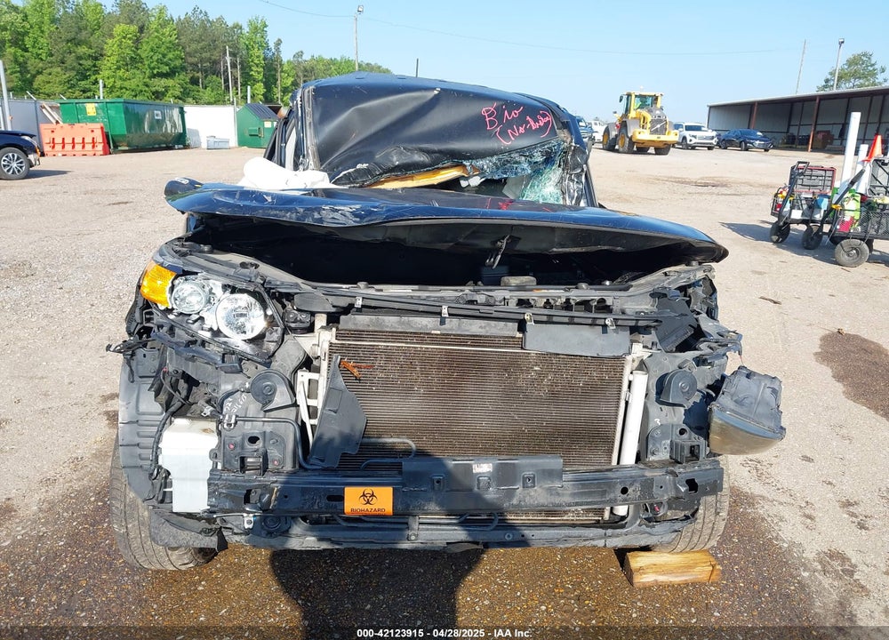 2013 KIA SORENTO VIN: 5XYKT3A14DG361286