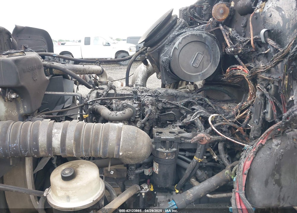 2019 PETERBILT 337 VIN: 2NP2HM6X5KM609158