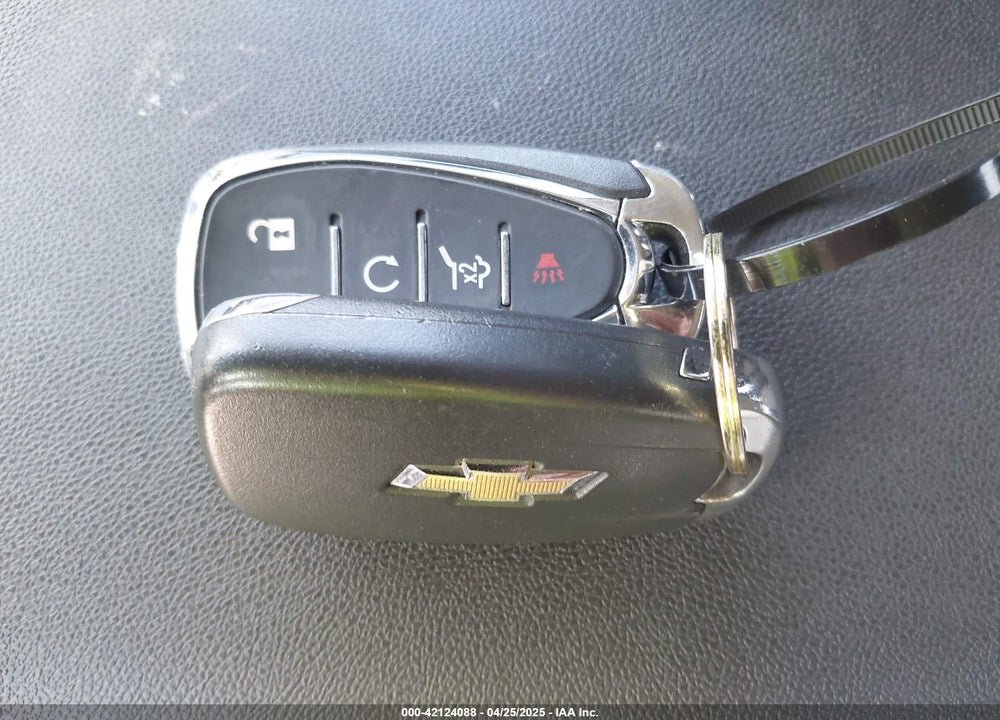 2019 CHEVROLET EQUINOX VIN: 3GNAXKEV3KS647429