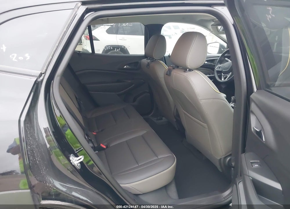 2025 CHEVROLET TRAX VIN: KL77LKEP1SC143223