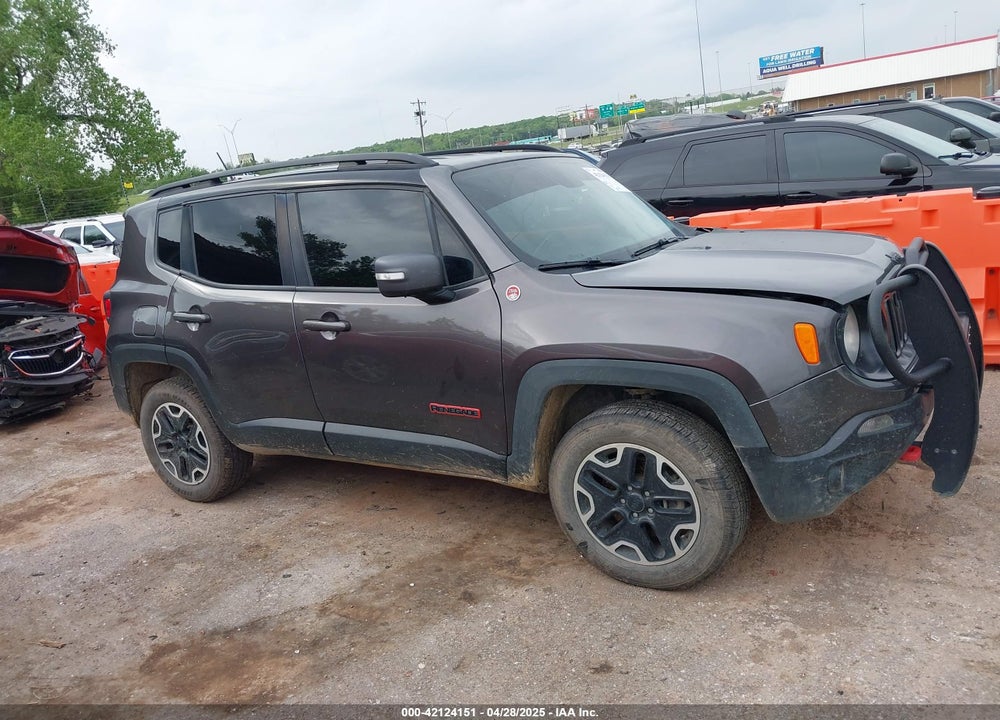 2016 JEEP RENEGADE TRAILHAWK VIN: ZACCJBCT8GPD58222