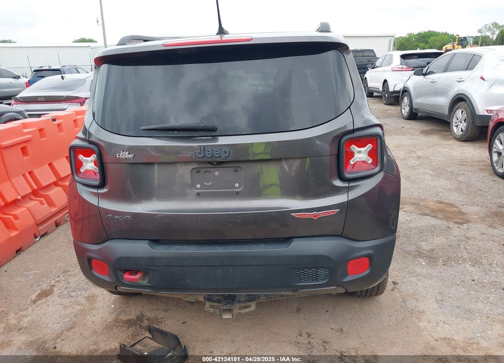 2016 JEEP RENEGADE TRAILHAWK VIN: ZACCJBCT8GPD58222
