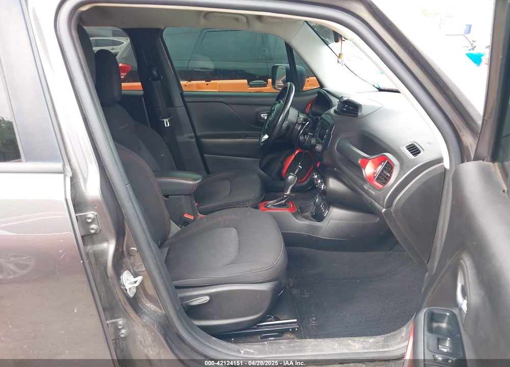 2016 JEEP RENEGADE TRAILHAWK VIN: ZACCJBCT8GPD58222