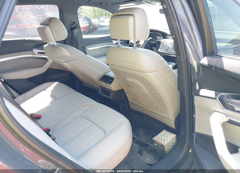 2024 AUDI Q8 E-TRON VIN: WA16AAGE8RB053944