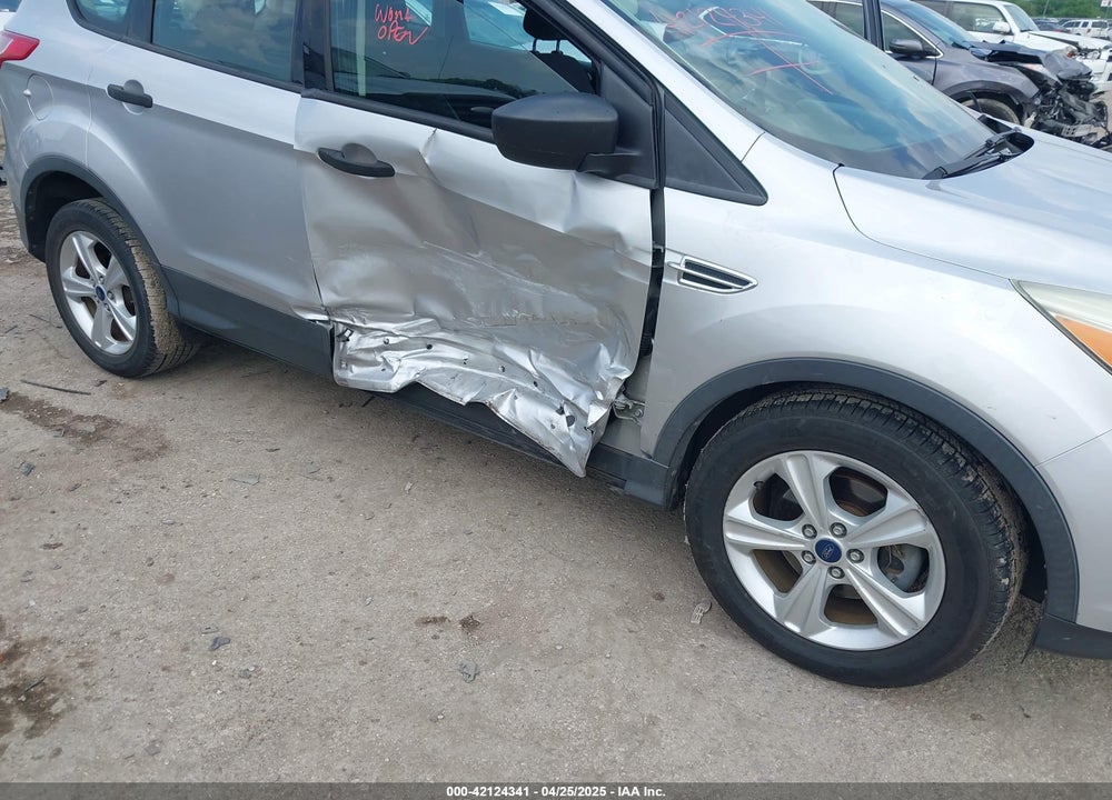 2014 FORD ESCAPE S VIN: 1FMCU0F7XEUB96563