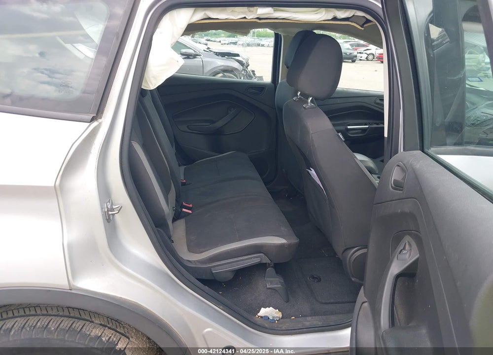2014 FORD ESCAPE S VIN: 1FMCU0F7XEUB96563