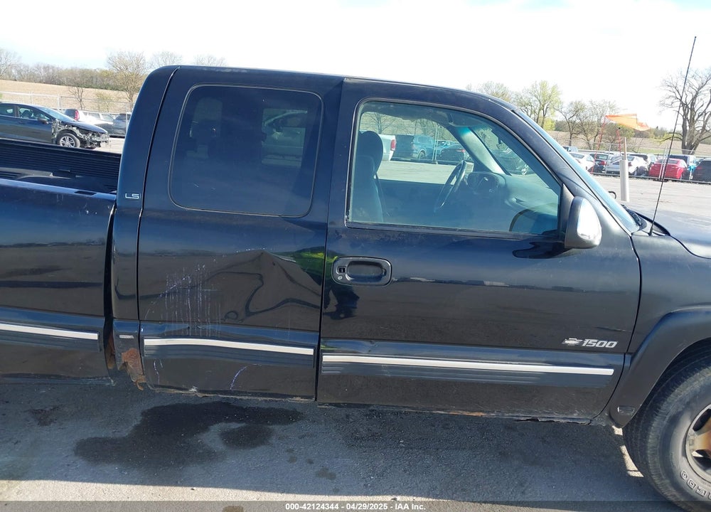 2000 CHEVROLET SILVERADO 1500 VIN: 1GCEK19T5YE215147