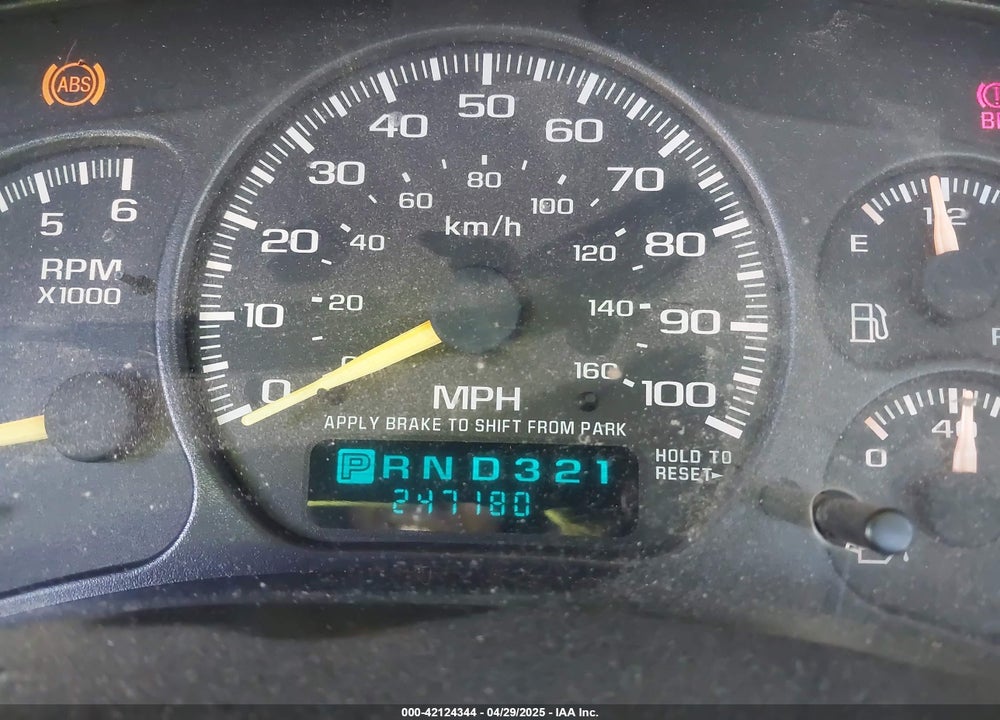 2000 CHEVROLET SILVERADO 1500 VIN: 1GCEK19T5YE215147
