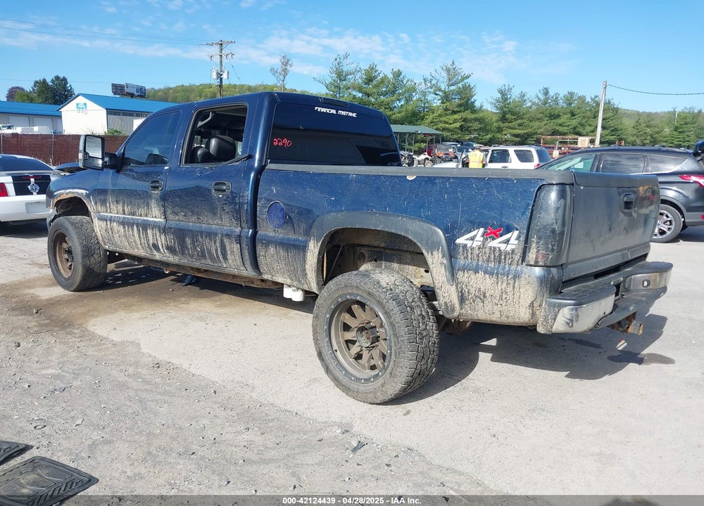 2005 CHEVROLET SILVERADO 2500HD LS/LT/WORK TRUCK VIN: 1GCHK23215F882290
