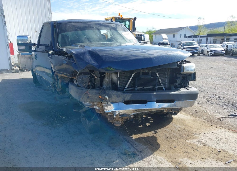 2005 CHEVROLET SILVERADO 2500HD LS/LT/WORK TRUCK VIN: 1GCHK23215F882290