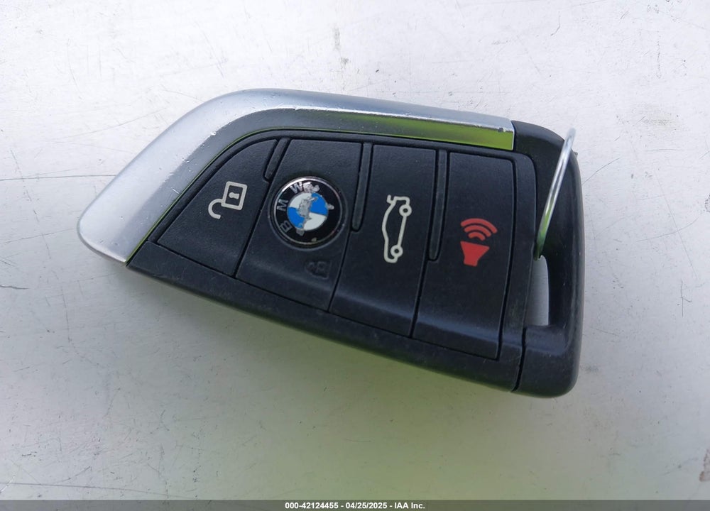 2017 BMW X1 SDRIVE28I VIN: WBXHU7C34H5H33422