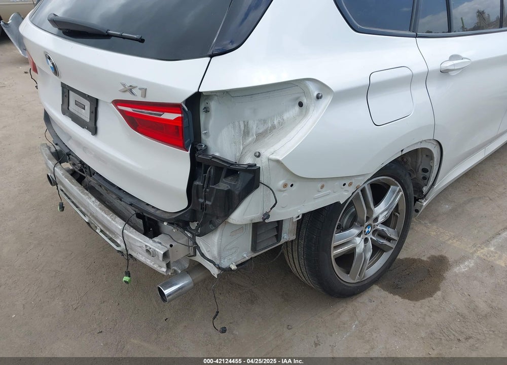 2017 BMW X1 SDRIVE28I VIN: WBXHU7C34H5H33422