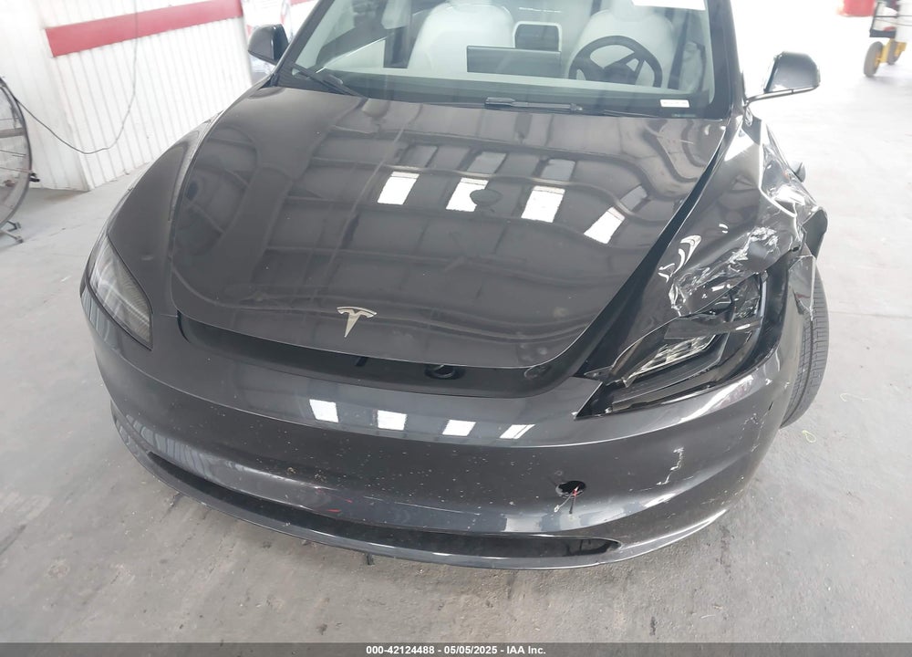 2024 TESLA MODEL 3 LONG RANGE DUAL MOTOR ALL-WHEEL DRIVE/REAR-WHEEL DRIVE VIN: 5YJ3E1EA3RF870295
