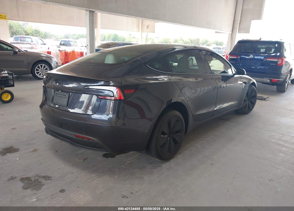2024 TESLA MODEL 3 LONG RANGE DUAL MOTOR ALL-WHEEL DRIVE/REAR-WHEEL DRIVE VIN: 5YJ3E1EA3RF870295
