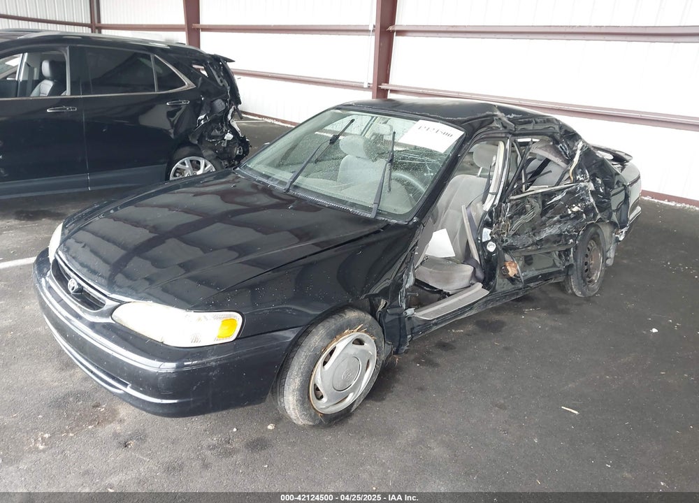 2000 TOYOTA COROLLA CE VIN: 2T1BR12E4YC382631