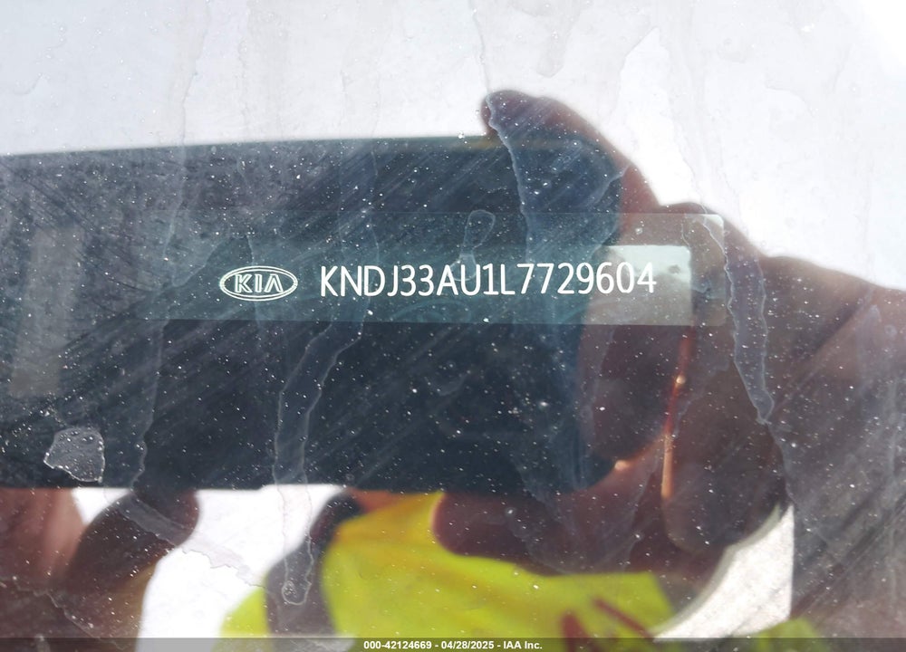 2020 KIA SOUL EX VIN: KNDJ33AU1L7729604