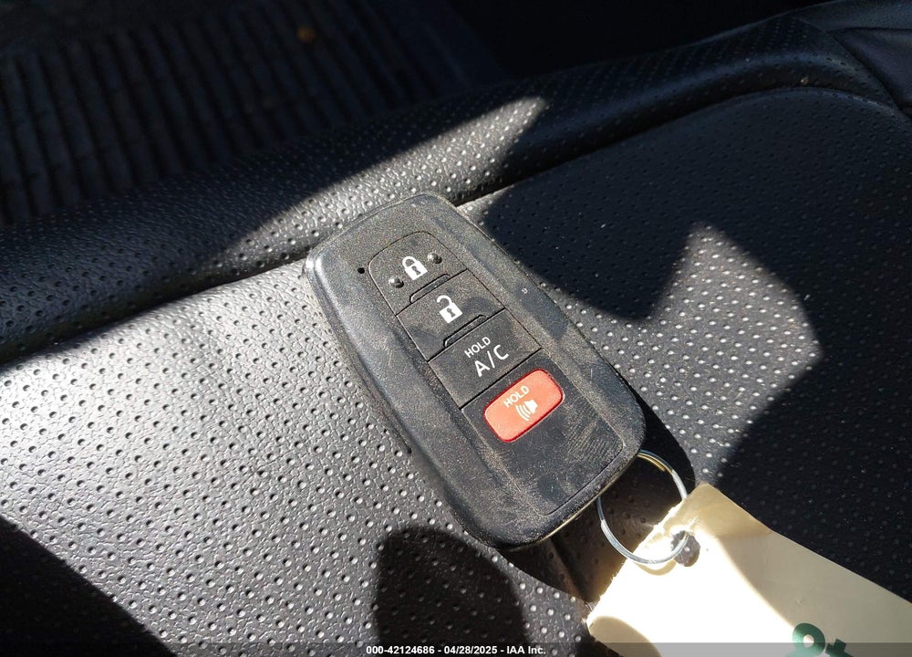 2022 TOYOTA PRIUS PRIME LIMITED VIN: JTDKAMFP8N3212636