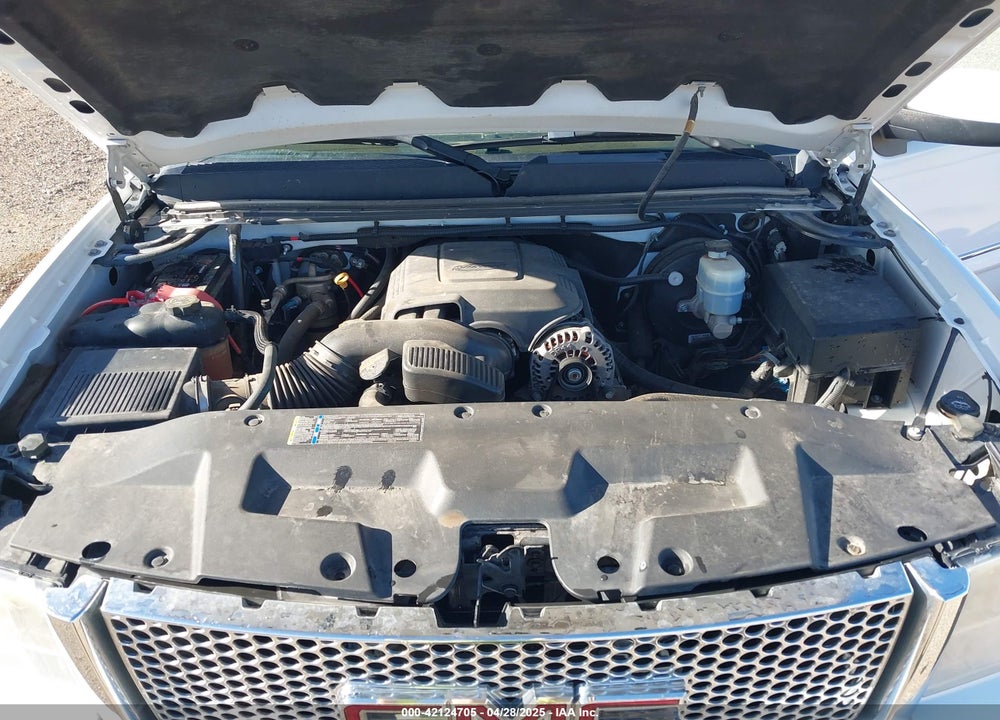 2008 GMC NEW SIERRA K1500 DENALI VIN: 2GTEK638781279676