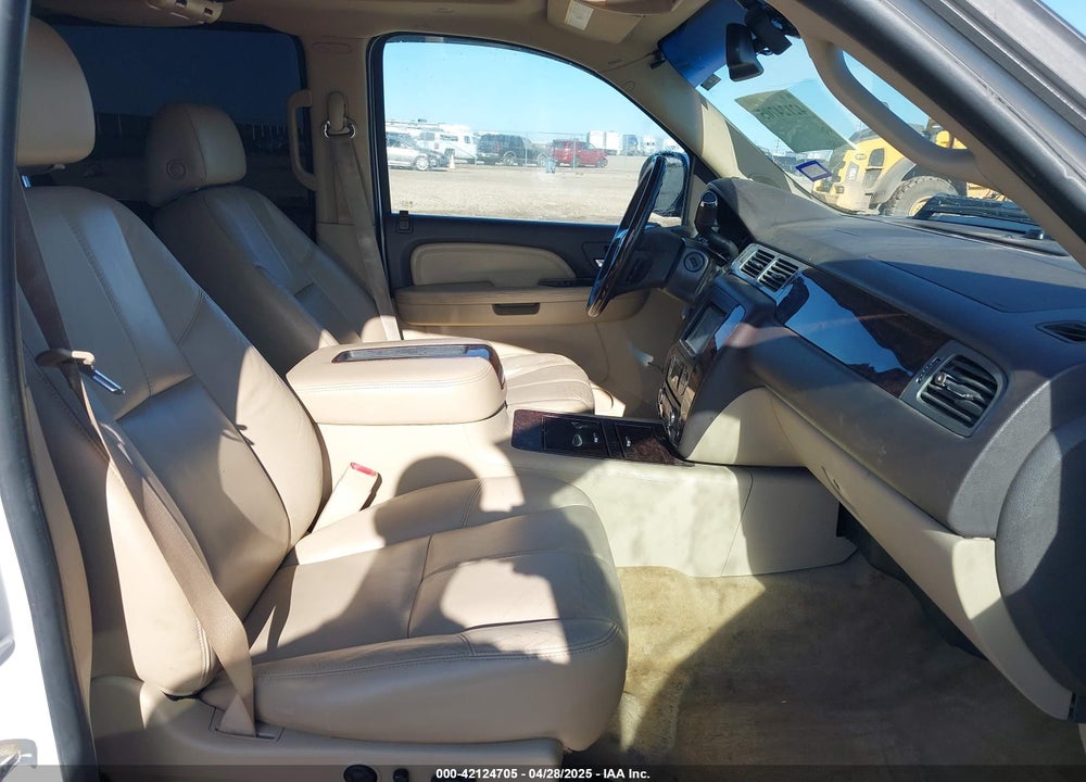 2008 GMC NEW SIERRA K1500 DENALI VIN: 2GTEK638781279676