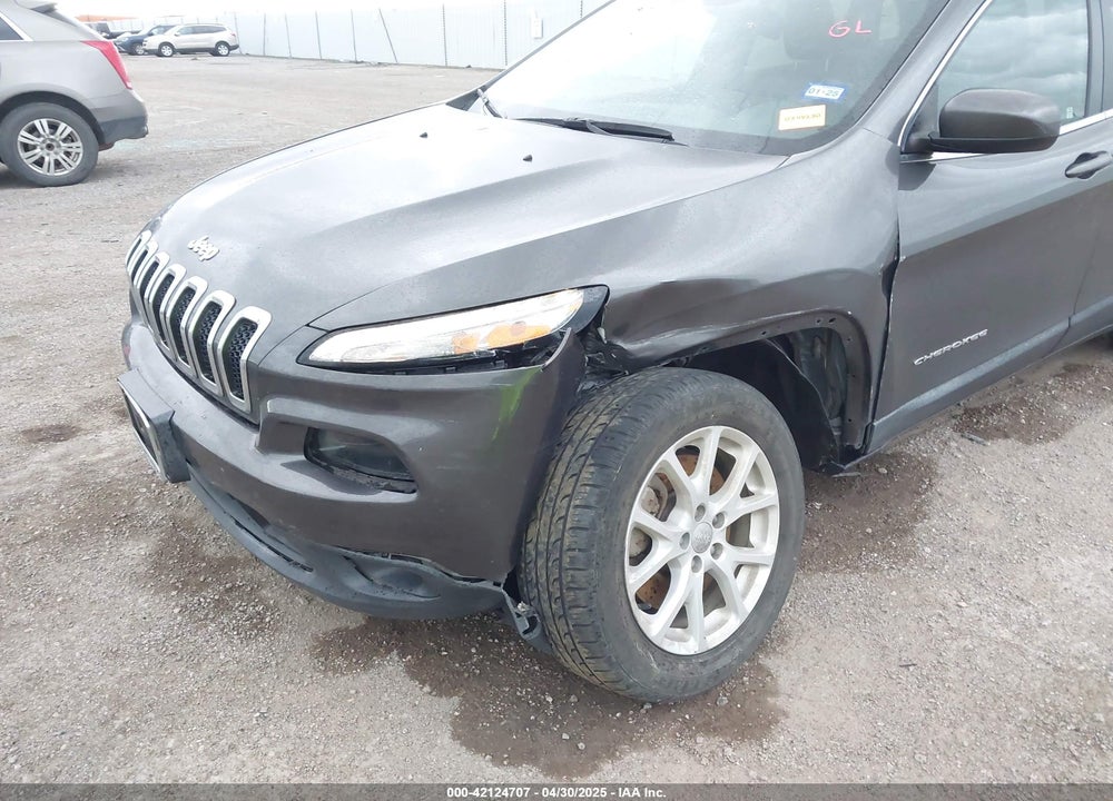 2016 CHEROKEE JEEP  LATITUDE VIN: 1C4PJLCB8GW370078