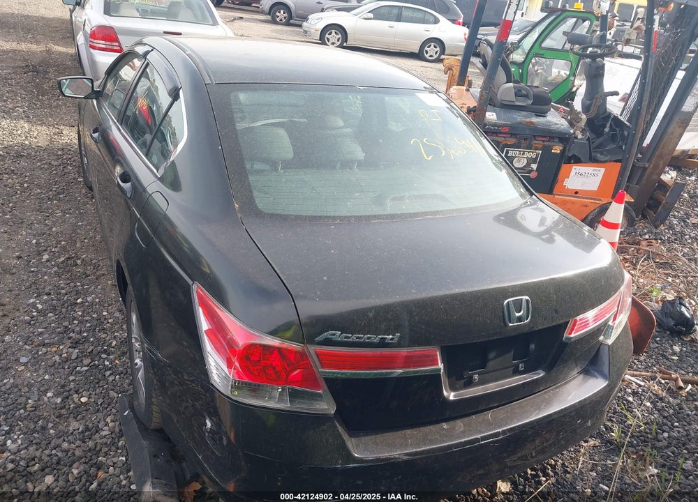 2012 HONDA ACCORD VIN: 1HGCP2F61CA152563