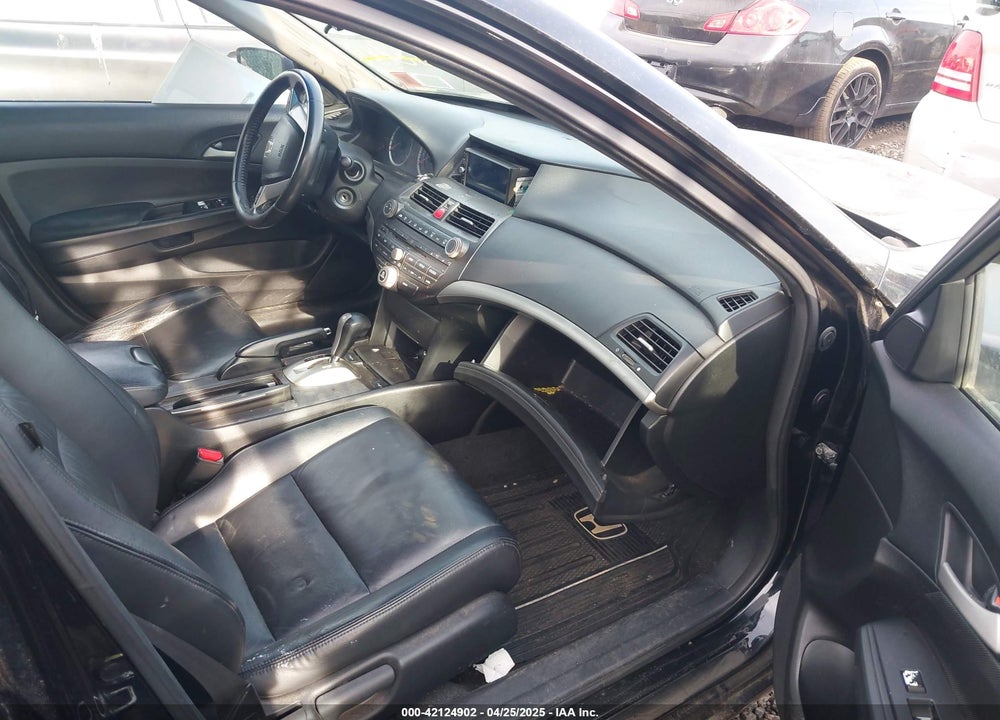 2012 HONDA ACCORD VIN: 1HGCP2F61CA152563