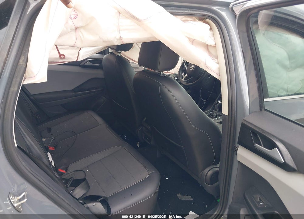 2022 VOLKSWAGEN TAOS SE VIN: 3VVRX7B29NM084478