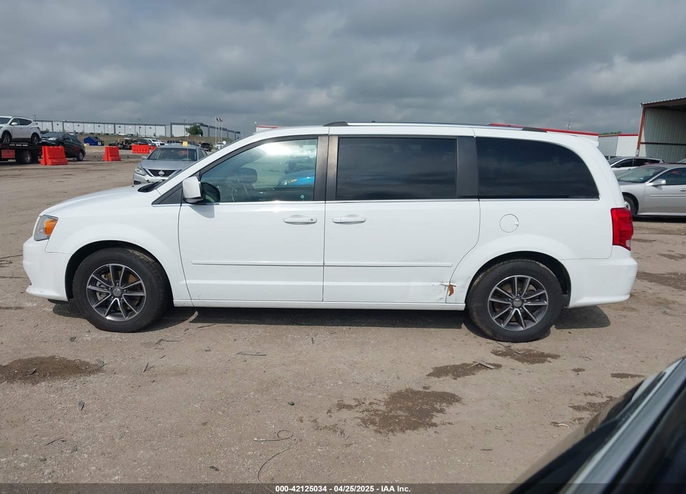 2017 DODGE GRAND CARAVAN VIN: 2C4RDGCGXHR861359