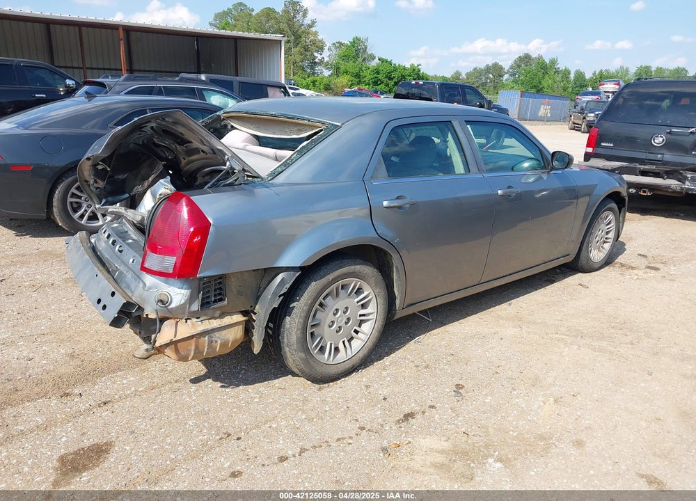 2007 CHRYSLER 300 VIN: 2C3KA43R57H679118