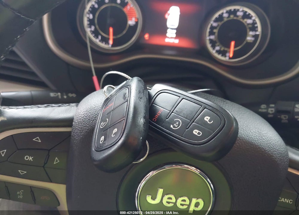 2016 JEEP CHEROKEE VIN: 1C4PJMDS8GW104368