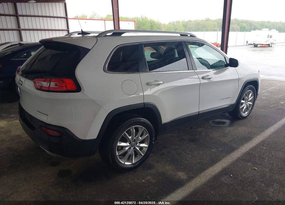 2016 JEEP CHEROKEE VIN: 1C4PJMDS8GW104368