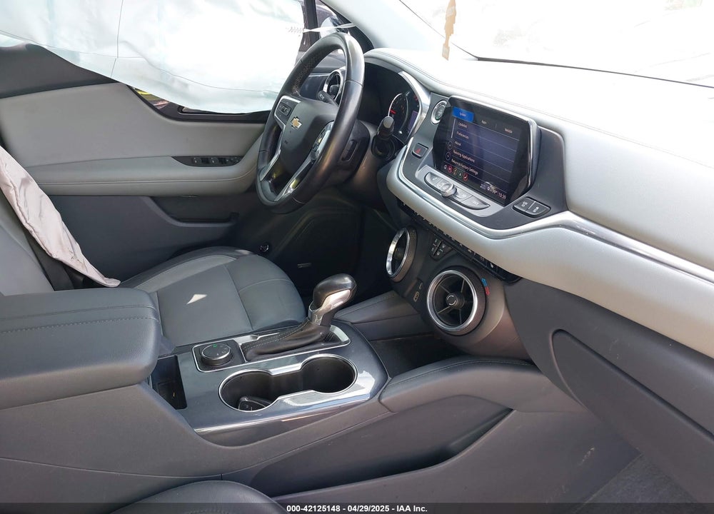 2019 CHEVROLET BLAZER VIN: 3GNKBHRS6KS677627