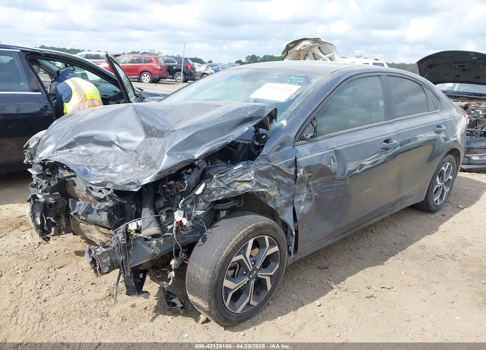 2021 KIA FORTE LXS VIN: 3KPF24AD2ME276819