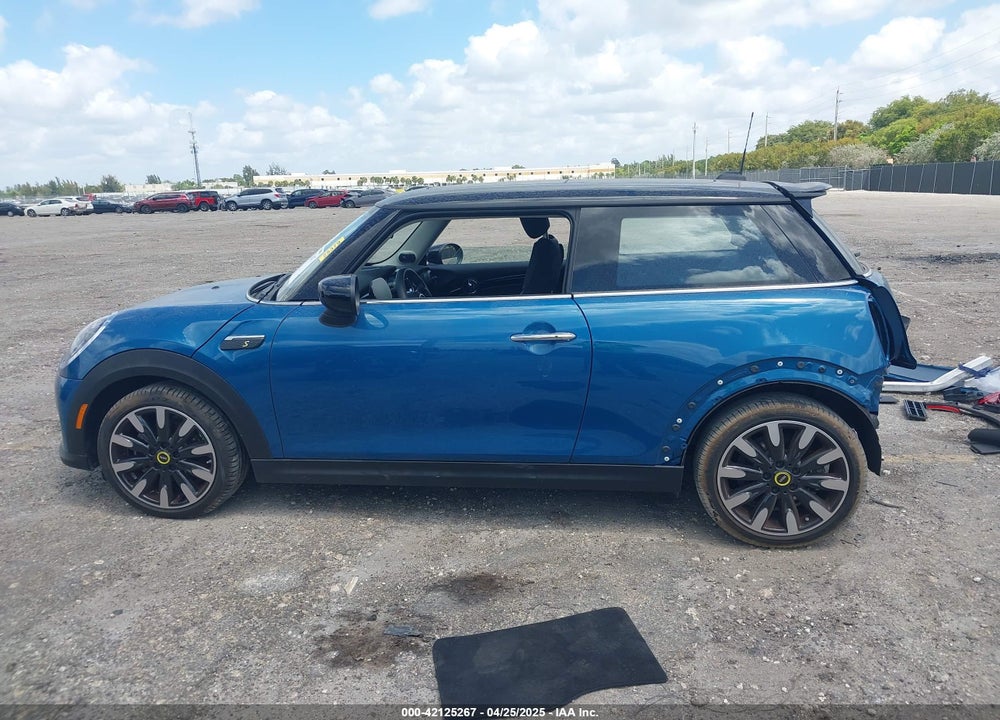 2024 MINI SE HARDTOP VIN: WMW13DJ00R2V90507