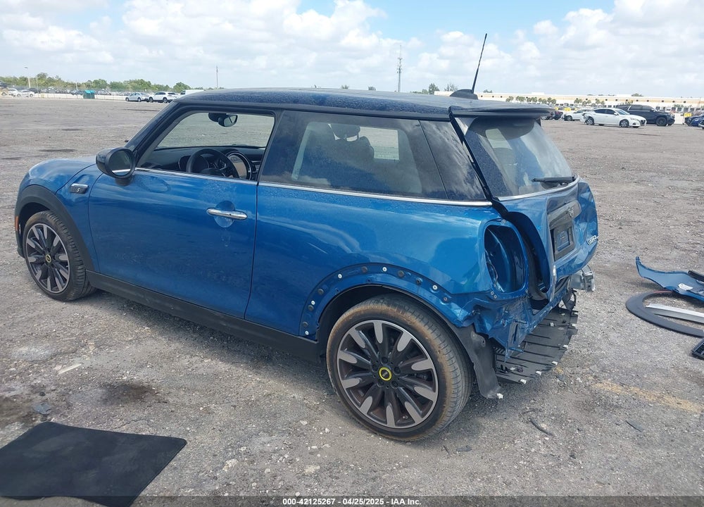 2024 MINI SE HARDTOP VIN: WMW13DJ00R2V90507