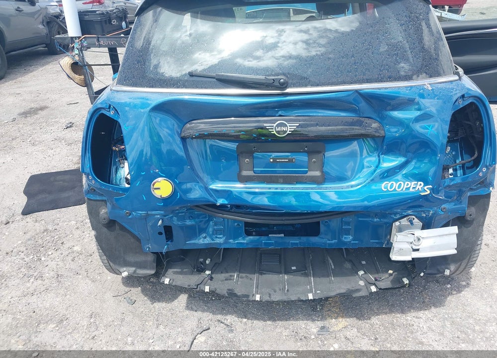 2024 MINI SE HARDTOP VIN: WMW13DJ00R2V90507
