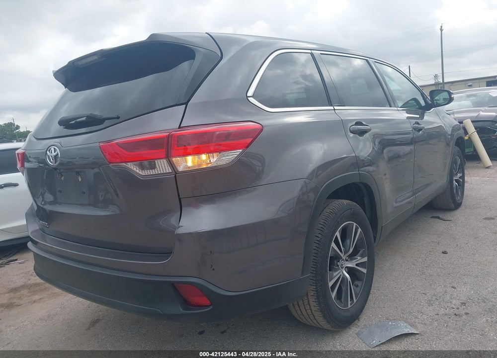 2019 TOYOTA HIGHLANDER VIN: 5TDZARFH8KS055303