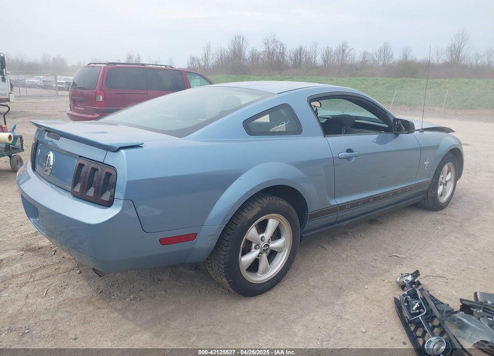2007 FORD MUSTANG V6 DELUXE/V6 PREMIUM VIN: 1ZVFT80N175266312
