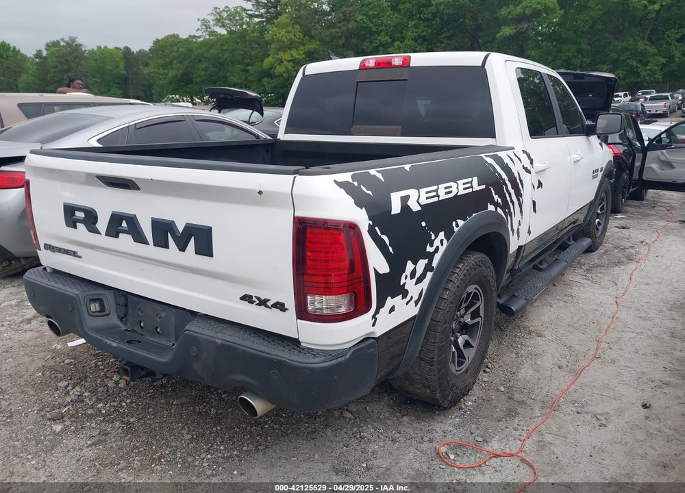 2017 RAM 1500 VIN: 1C6RR7YT7HS575529