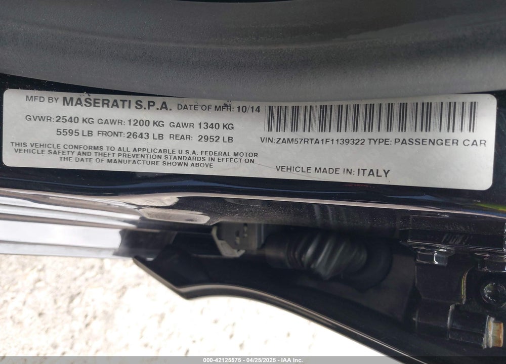 2015 MASERATI GHIBLI VIN: ZAM57RTA1F1139322