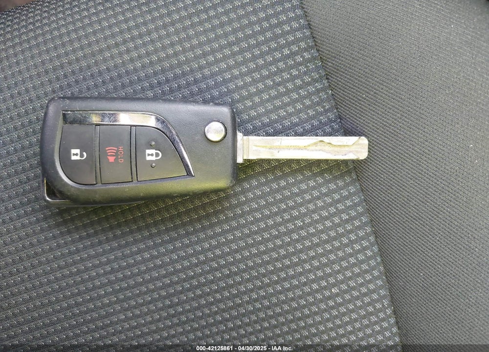 2022 TOYOTA RAV4 VIN: 2T3F1RFV6NC322161