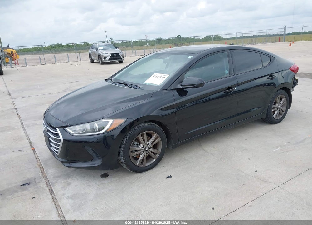 2018 HYUNDAI ELANTRA VIN: 5NPD84LF0JH280797