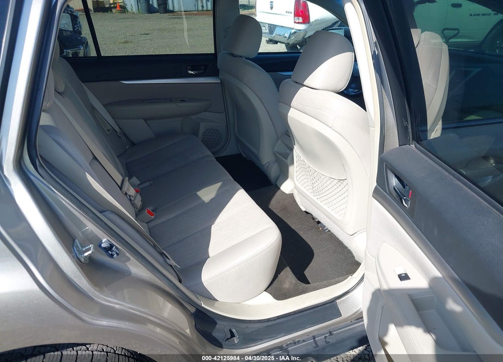 2014 SUBARU OUTBACK 2.5I PREMIUM VIN: 4S4BRBCC4E3201983