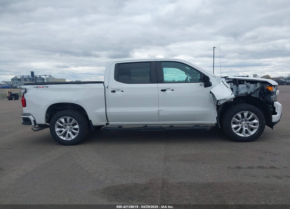 2020 CHEVROLET SILVERADO 1500 4WD SHORT BED CUSTOM VIN: 1GCPYBEH5LZ321632