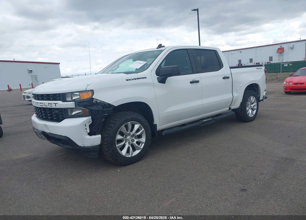 2020 CHEVROLET SILVERADO 1500 4WD SHORT BED CUSTOM VIN: 1GCPYBEH5LZ321632