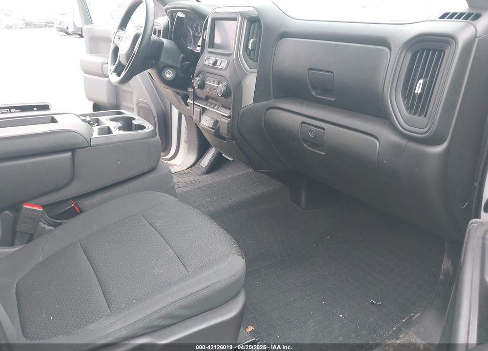 2020 CHEVROLET SILVERADO 1500 4WD SHORT BED CUSTOM VIN: 1GCPYBEH5LZ321632